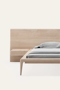 Postel Latus luxusní dřevěná postel z masivu