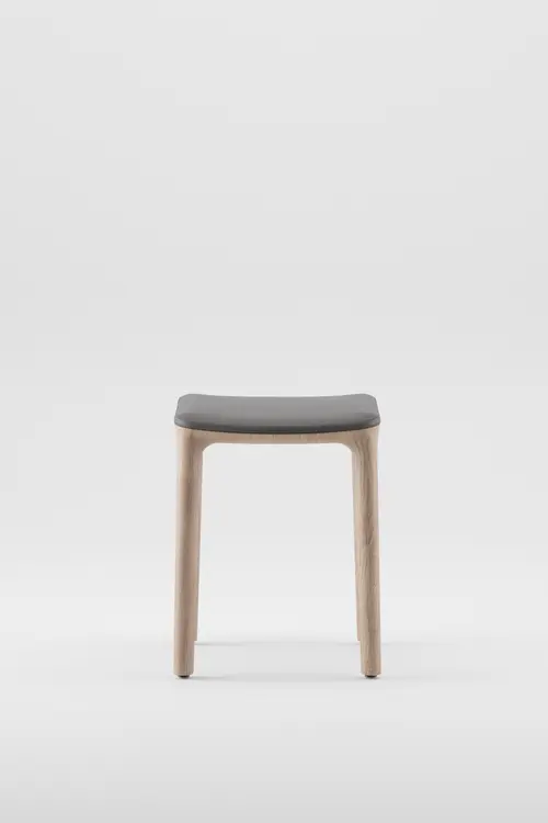 Barová stolička Neva designová dřevěná barová stolička