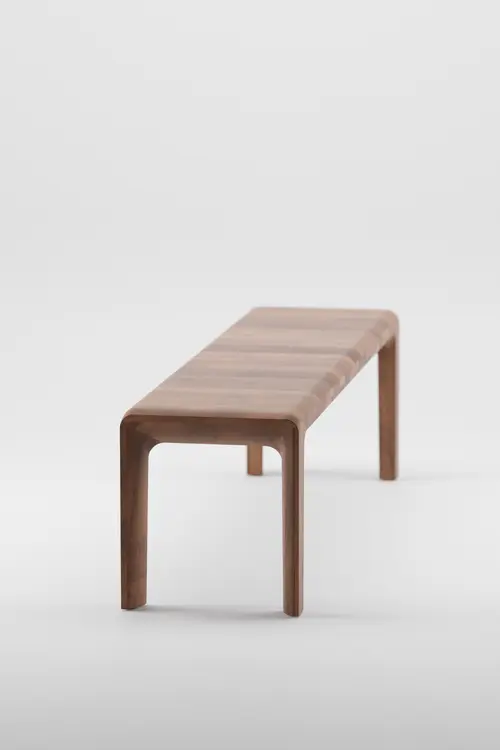 Lavice Invito minimalistická lavice z masivního dřeva