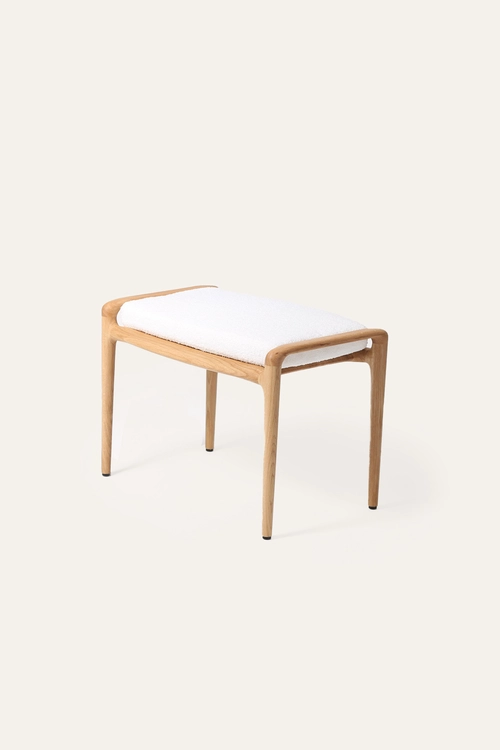 Taburet Teresian luxusní čalouněný taburet z masivu