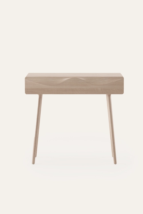 Stolek Lasta konzolový stolek z masivního dubu