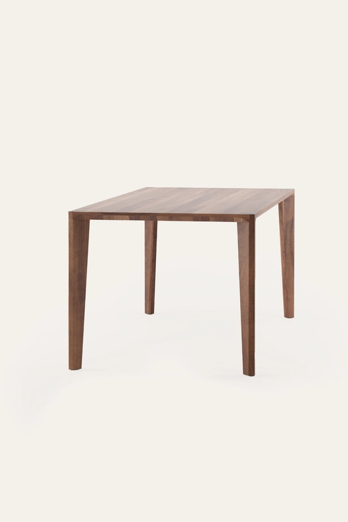 Stůl Hanny minimalistický jídelní stůl z masivního dřeva