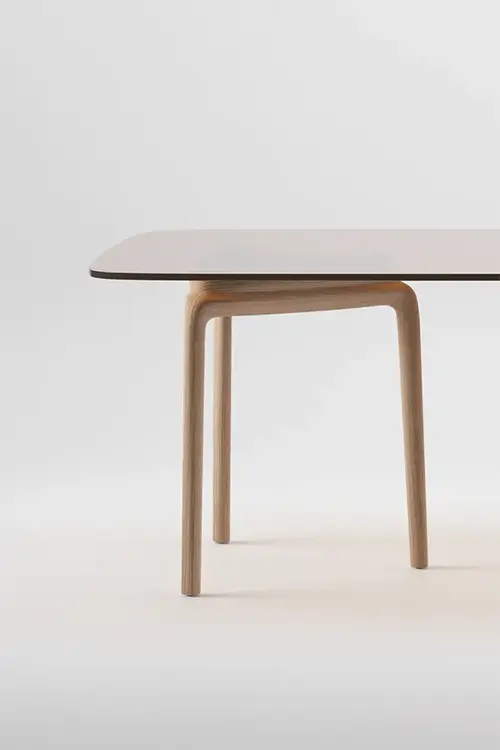 Stůl Pascal Rectangular moderní obdélníkový jídelní stůl z masivu