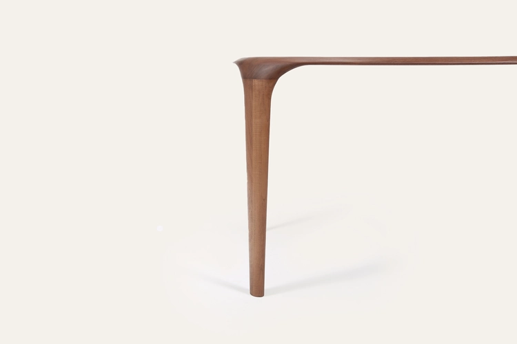 Jídelní stůl Vicens designový jídelní stůl z masivu