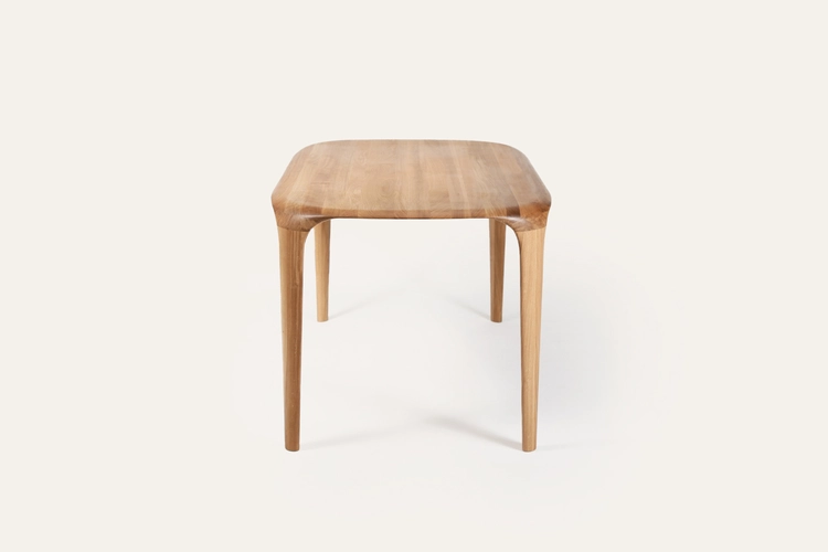 Jídelní stůl Vicens designový jídelní stůl z masivu
