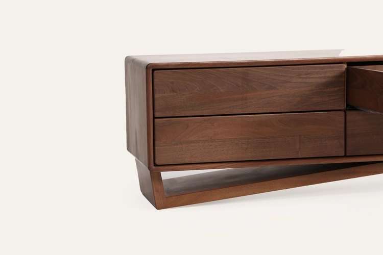 TV stolek Linea designový TV lowboard z masivního dřeva