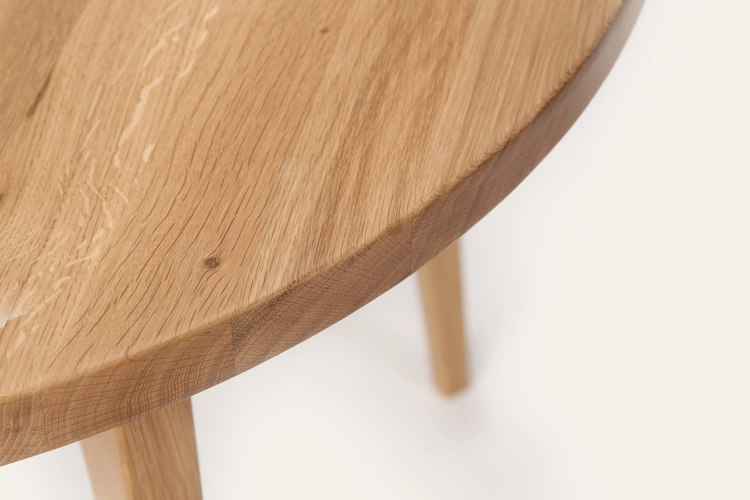 Jídelní stůl Dora kulatý jídelní stůl z masivu