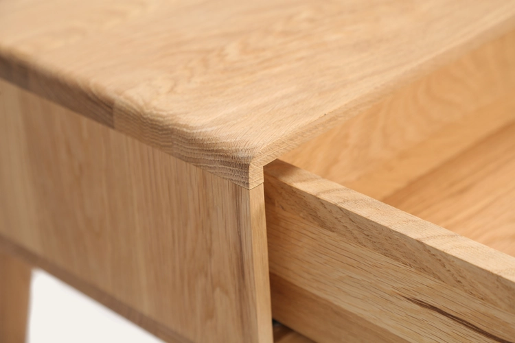 Odkládací stolek Primo Dia designový odkládací stolek z masivu