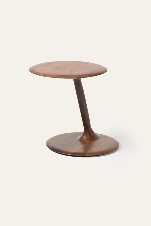 Konferenční stolek Henge luxusní odkládací stolek z masivu