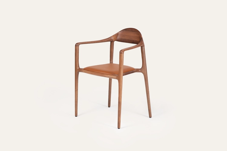 Židle Sagrada čalouněná čalouněná luxusní jídelní židle z masivu