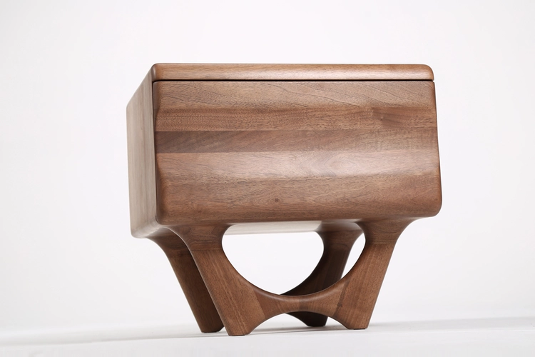 Noční stolek Antoni designový dřevěný noční stolek