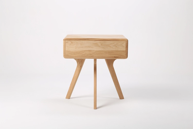 Noční stolek Naim minimalistický dřevěný noční stolek