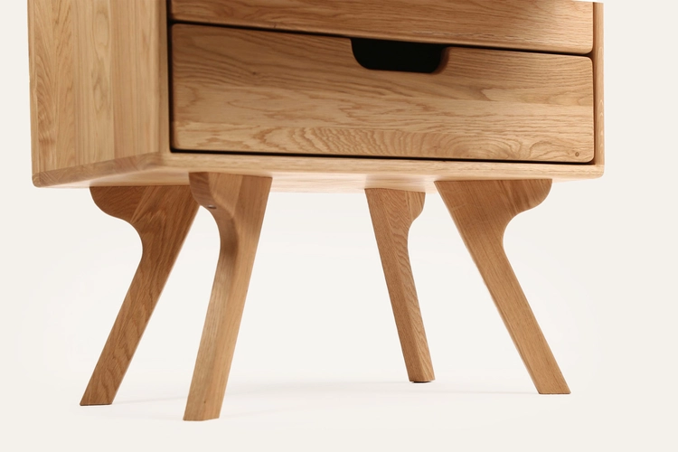 Komoda Amadeo vysoká zásuvková komoda z masivu