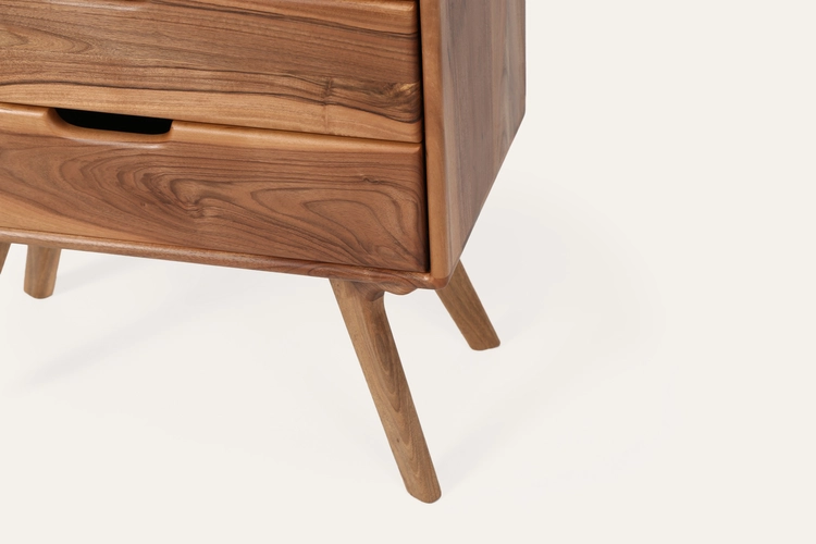 Komoda Amadeo vysoká zásuvková komoda z masivu