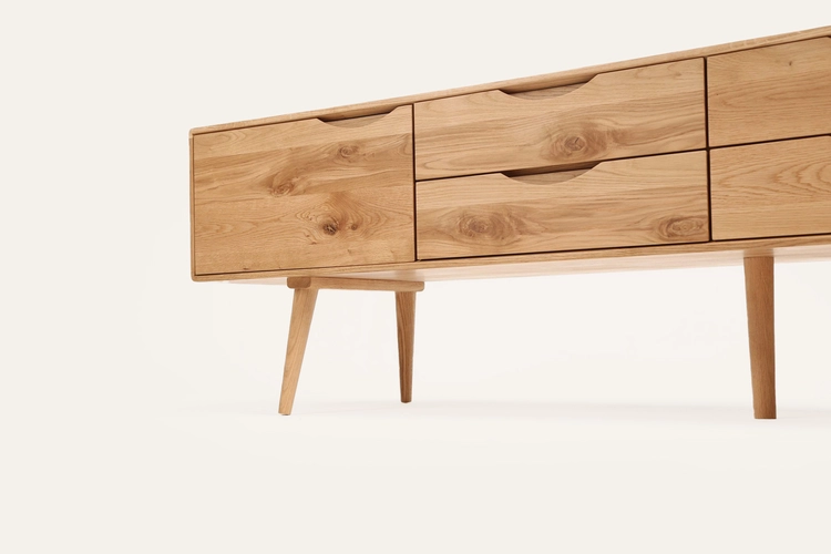 TV stolek Primo Bassa 1800 prodloužený masivní lowboard pro moderní interiéry