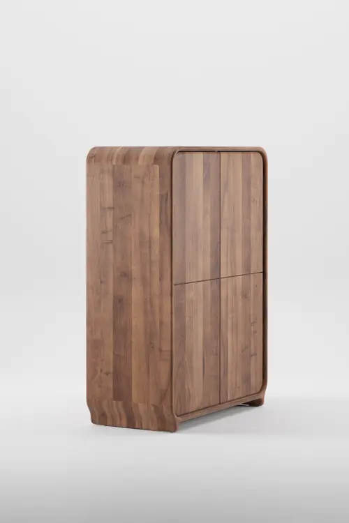 Skříň Eny designová vysoká skřín se zaoblenými hranami
