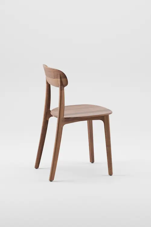 Židle Tanka minimalistická jídelní židle z masivu s čalouněným sedákem