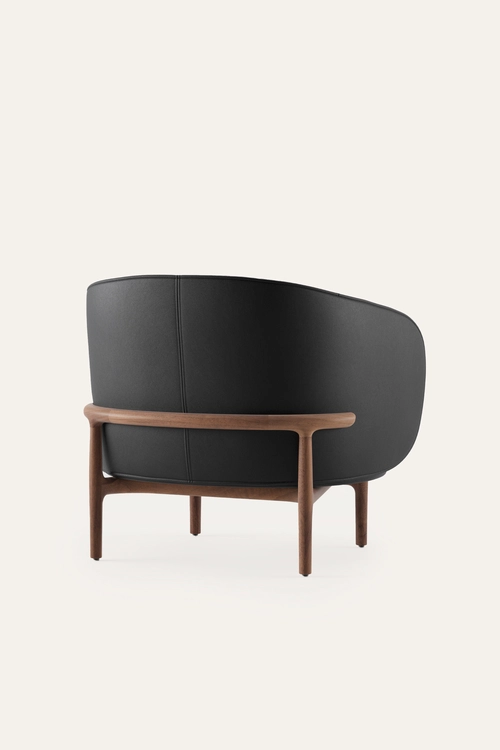 Křeslo Mela Lounge designové čalouněné křeslo z masivního dřeva