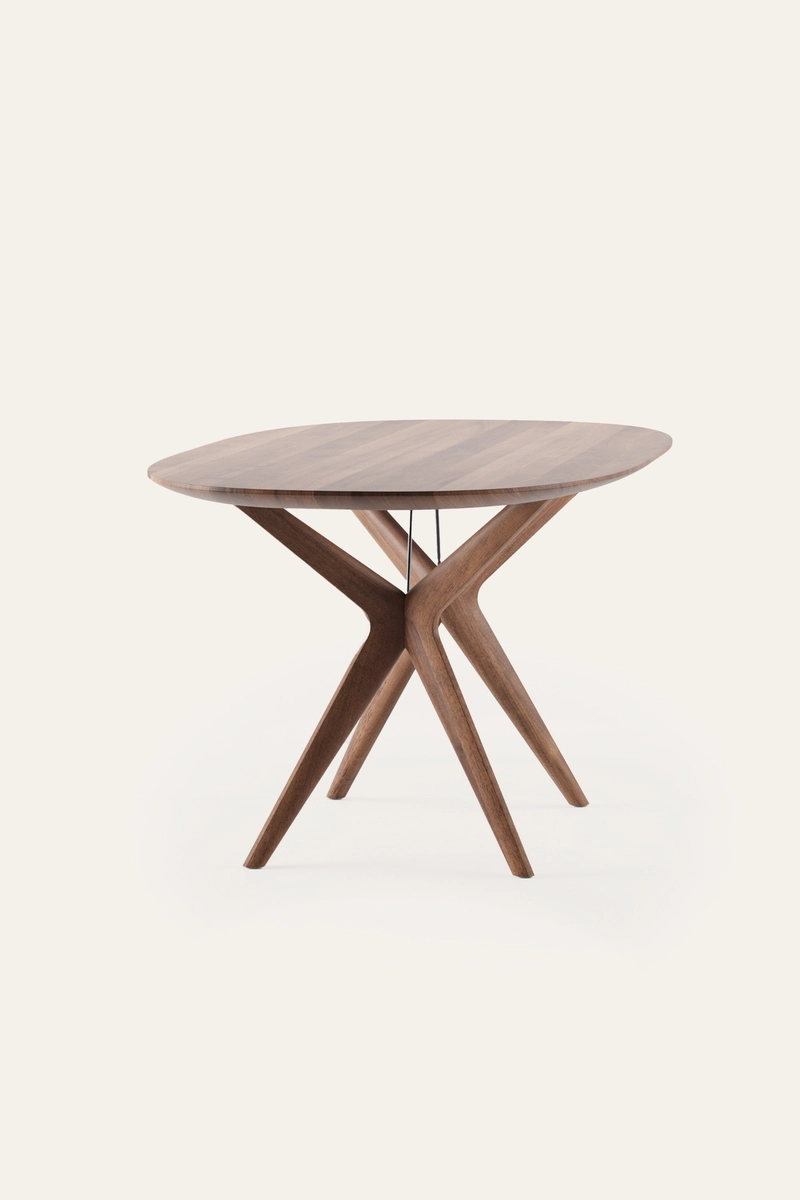Stůl Lakri Oval designový oválný jídelní stůl s ikonickou šikmou podnoží